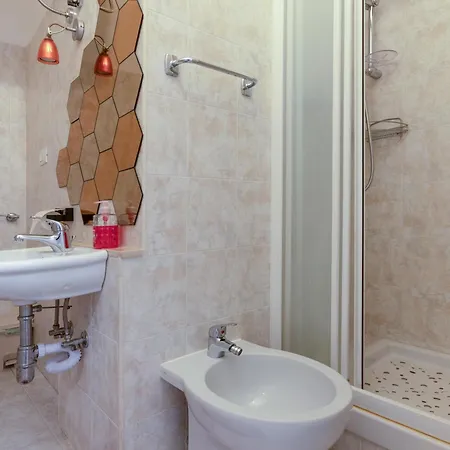 Vistasanlu Apartment *