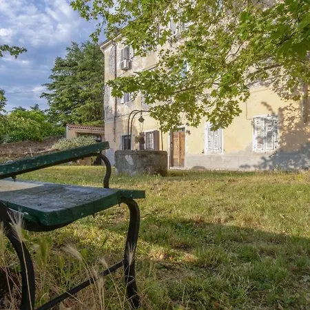 Apartment Vistasanlu